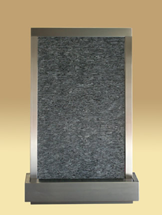 Wasserwände aus Granit